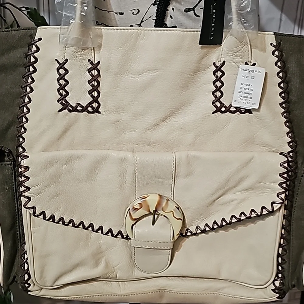 Sondra Roberts Cream/Olive Vegan Leather and Canvas Stitch Bag NWT - Picture 5 of 13